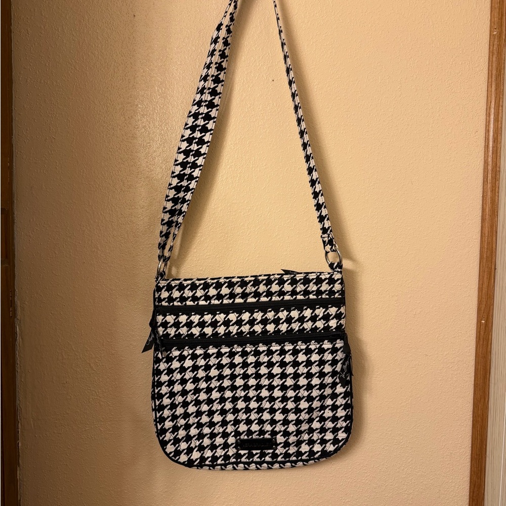 Vera Bradley Stylish Black and White Houndstooth Women's Bag EUC